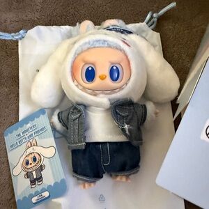 In Hand Pop Mart Sanrio Cinnamoroll Labubu